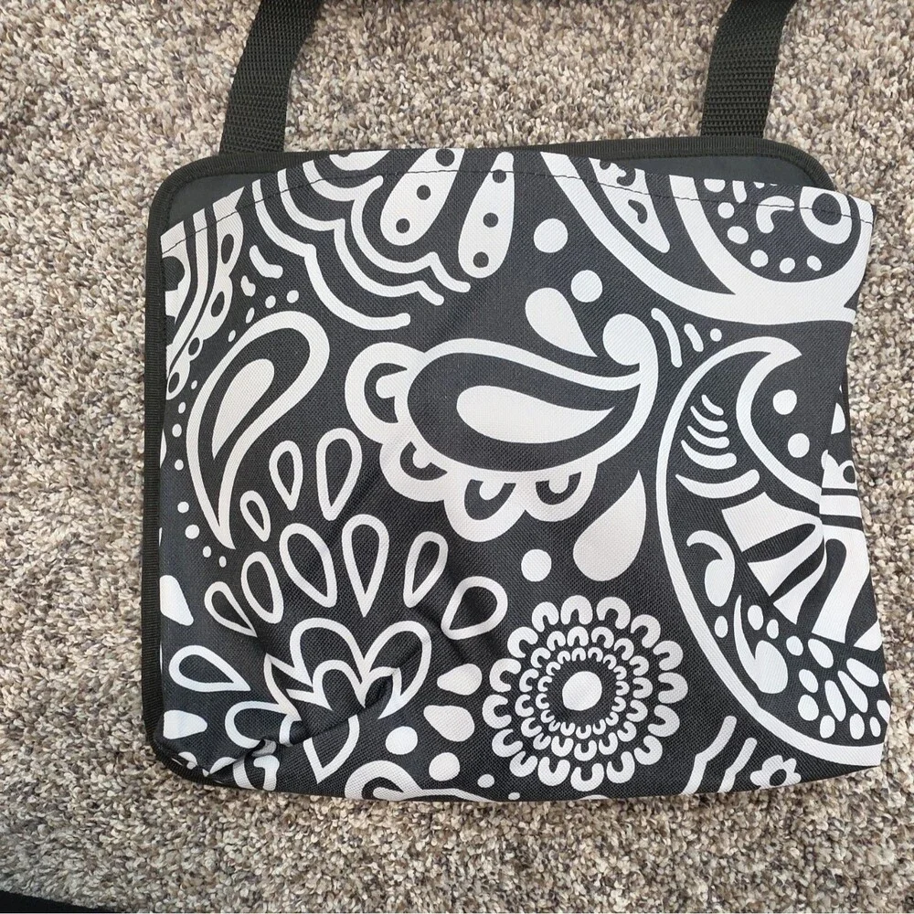 Thirty-One Black White Paisley Folding Expandable Multi-Compartment Hanging Bag
